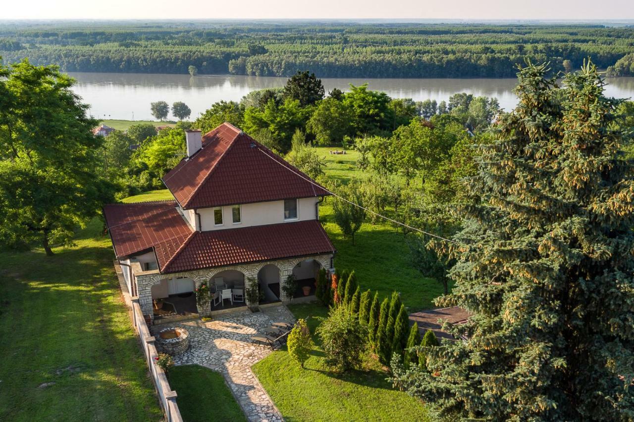 Danubio Residence Aljmas Екстер'єр фото